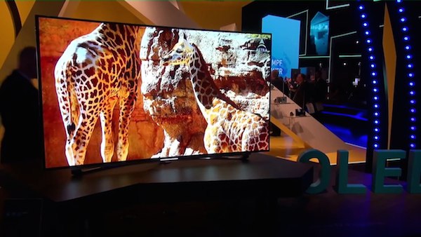 grundig 4 17 09 2014 - Grundig: TV OLED 55" Ultra HD in arrivo
