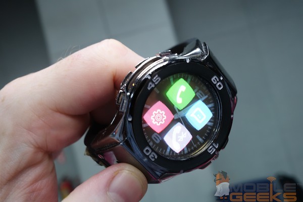 halo 09 10 2014 - Halo: smartwatch con display OLED trasparente