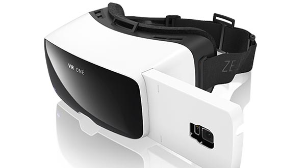 vrone evi 13 10 141 - Carl Zeiss VR One: visore VR per smartphone