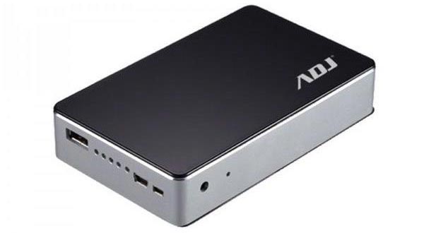 adj evi 28 11 2014 - ADJ Steel WiFi: hard disk con access point