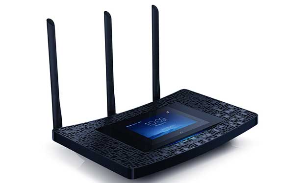 tplinktouch1 03 03 15 - TP-Link Touch P5: router con touch-screen da 4,3"