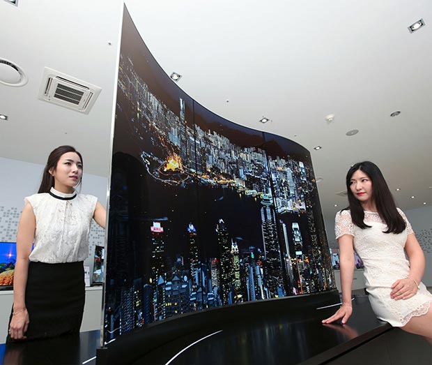lg 111 2 15 09 2015 - LG: OLED 111" Wave e TV con schermi sui due lati